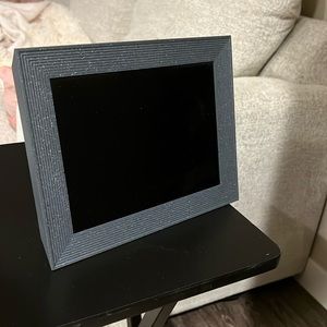 Aura Digital Photo Frame Mason Luxe in Pebble